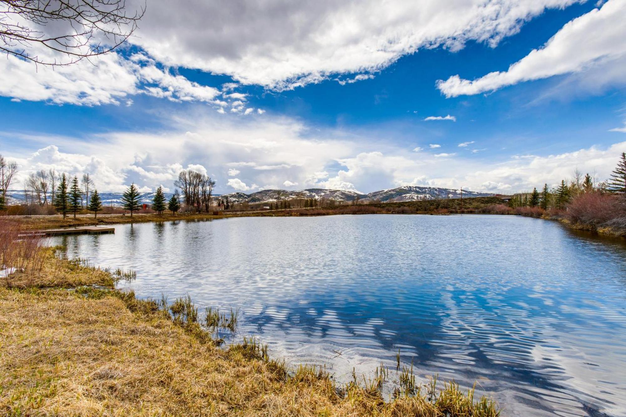 Riverfront Cabin About 4 Mi To Granby Ranch! Bagian luar foto
