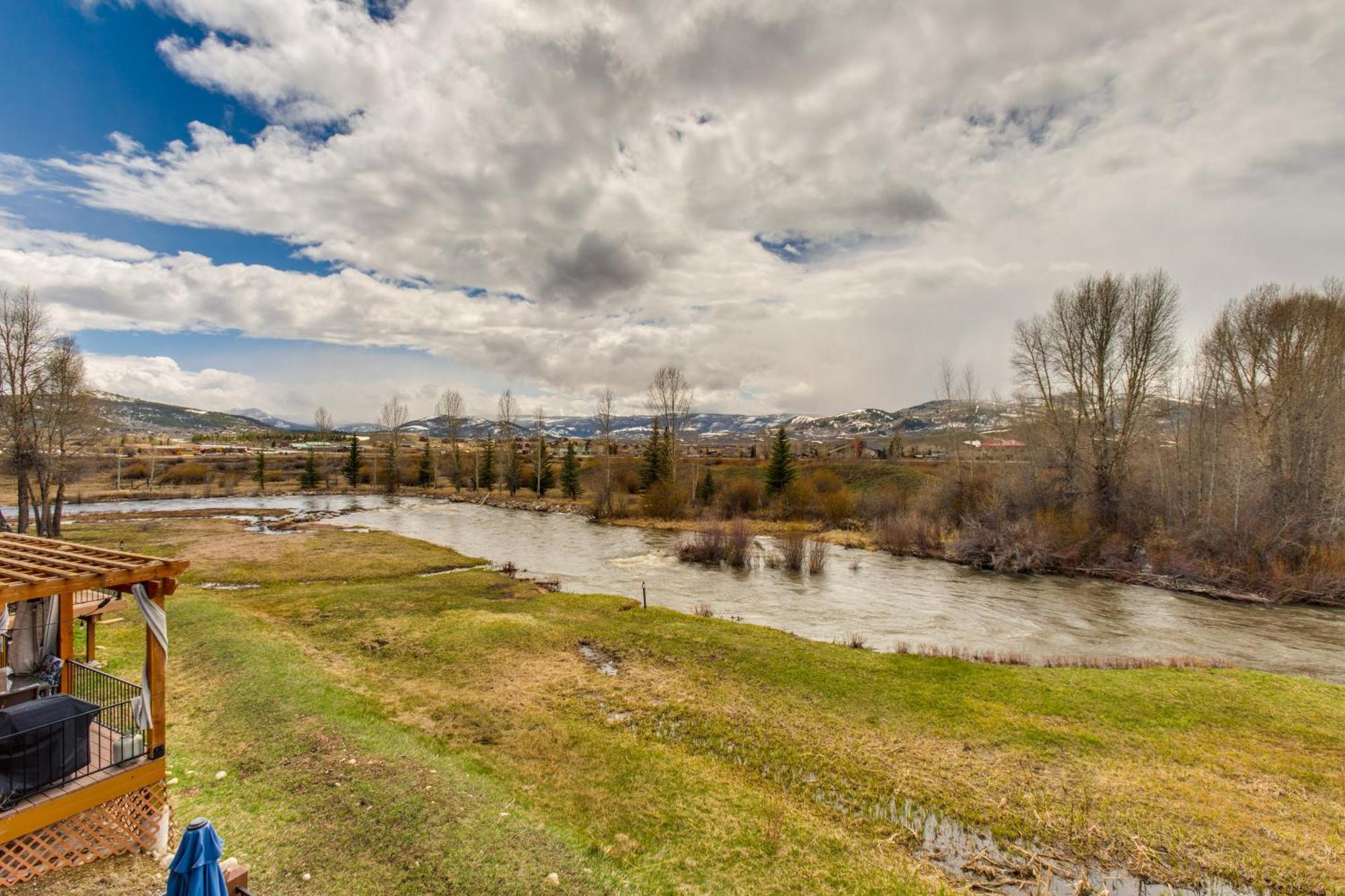 Riverfront Cabin About 4 Mi To Granby Ranch! Bagian luar foto